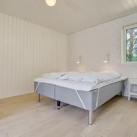 Asla - 400m From The Sea In Ne Jutland By Interhome