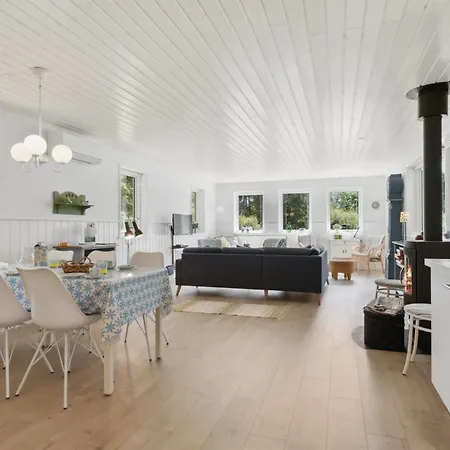 Asla - 400m From The Sea By Interhome Ferienhaus *