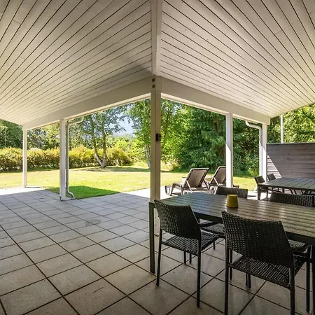 Asla - 400m From The Sea By Interhome Hals